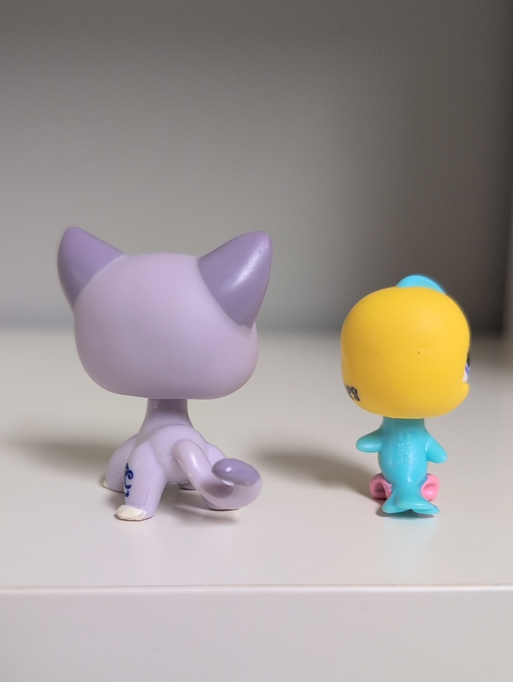 Rare Littlest Pet Shop #2094 & #2095 Lavender Shorthair Cat And Bird - Picture 3 of 6